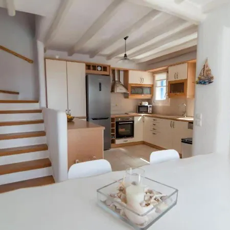 Elite With Pool & Sea View וילה