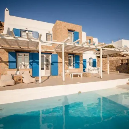 Elite With Pool & Sea View